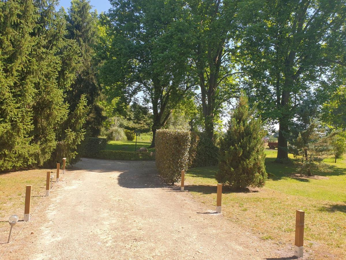 Вилла La Grange De Mombel Losse Экстерьер фото